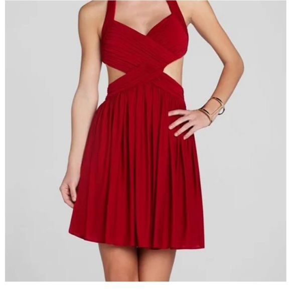BCBGMaxAzria Dresses & Skirts - Bcbg red dress cut out open back